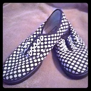 Custom design Vans "OFF THE WALL"